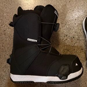 Kids Burton Step On Snowboard Boots Size 5